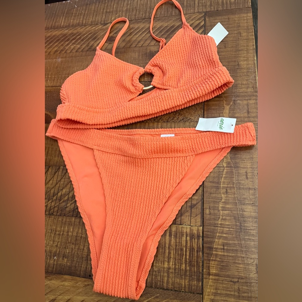 NWT Aerie FULL SET Crinkle Scoop Cutout Top + Banded Cheeky Bottom Peach Picante